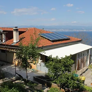 Affittacamere By The Sea Medveja, Opatija - 7775, Laurana